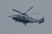 Morten 1 juli 2022 - Politihelikopteret over Høyenhall, jeg tror det er LN-ORC, men er ikke sikker