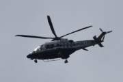 Morten 22 mai 2022 - LN-ORA over Høyenhall, Politiets første helikopter er ute på jobb igjen