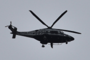 Morten 23 mai 2022 - LN-ORB besøker Høyenhall, dette er Politiets andre helikopter som er ute på jobb