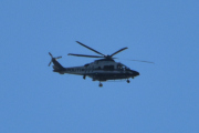 Morten 29 juni 2022 - Politihelikopteret over Høyenhall, selvfølgelig er dem i luften i dag også