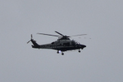 Morten 29 mai 2022 - Politihelikopter over Høyenhall, litt langt borte, men ble et fint lys da