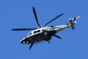 Morten 11 oktober 2022 - LN-ORB besøker Høyenhall, det er Politiet som kommer en tur innom med sin Leonardo Spa AW169 som også har 5 rotorblader