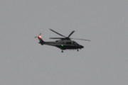 Morten 13 desember 2022 - Politihelikopter over Høyenhall igjen. Vil du prøve en gang til?