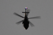 Morten 30 oktober 2022 - Politihelikopter over Høyenhall, men nå må du passe deg, det kommer et fly