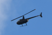 Morten 30 september 2022 - LN-OGS over Høyenhall, så det er fint og ta bilder fra et helikopter, og så har jeg hørt at døra kan være åpen også :-)