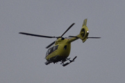 Morten 3 desember 2022 - Norsk Luftambulanse over Høyenhall, jeg tror det er en Airbus H145 Lege Luftambulansetjenesten helikopter