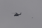 Morten 3 desember 2022 - Politihelikopter over Høyenhall, og da fikk vi med en fugl også