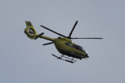 Morten 17 juli 2022 - Norsk Luftambulanse over Høyenhall, det er et Airbus H145 Lege Luftambulansetjenesten