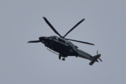 Morten 18 juli 2022 - Politihelikopter over Høyenhall, jeg kjenner på meg at dette er det nyeste helikopteret, selvfølgelig er dem ute i dag også