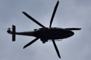 Morten 4 juli 2022 - Politihelikopter over Høyenhall, klokken er 15.16. Dem er allerede i posisjon når jeg kommer ut
