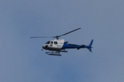 Morten 14 juni 2022 - LN-OSD over Høyenhall, klokken er 18.14. Det er Pegasus Helicopter som kommer med sin Airbus H125