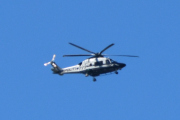 Morten 14 juni 2022 - Politihelikopteret over Høyenhall