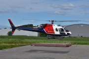 Morten 19 juni 2022 - LN-OFB over Kjeller flyplass, disse to gikk i skytteltrafikk med folk som ville ha seg en flytur
