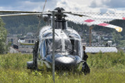 Morten 19 juni 2022 - LN-ORC på Kjeller flyplass, klokken er 14.15. Jeg tenker dette er piloten, han bruker briller, akkurat som meg