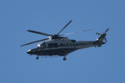 Morten 6 juni 2022 - Politihelikopter over Høyenhall
