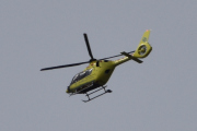 Morten 7 mai 2022 - Norsk Luftambulanse over Ekeberg, det er en Airbus H135 Lege Luftambulansetjenesten, og i dag kunne vi ha trengt dere på Ekebergsletta - men så sender dem en bil... sukk