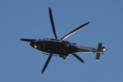 Morten 11 november 2022 - Politihelikopter over Høyenhall igjen. Jeg følger dem så godt jeg kan, jeg tror de skjønner hvordan :-)