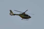 Morten 19 oktober 2022 - Norsk Luftambulanse over Høyenhall, det er tidlig på morgenen enda, men jeg ser at det er et Airbus H135 Lege Luftambulansetjenesten helikopter