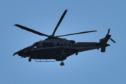 Morten 11 september 2022 - LN-ORC besøker Høyenhall, her stiller Leonardo AW169 seg i posisjon
