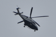 Morten 12 september 2022 - Politihelikopter over Høyenhall, er det noen som er ute i all slags vær, så er det vel Politiet