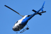 Morten 16 august 2023 - LN-OSQ besøker Høyenhall, det er Pegasus Helicopter som kommer på morgenen med sin Airbus H125 fra 2018