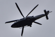 Morten 31 august 2023 - LN-ORC besøker Høyenhall igjen, men her Kommer Politiet tilbake med sin  Leonardo AW169 fra 2019. Du lurte sikkert på fuglene