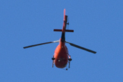 Morten 12 juni 2023 - Rødt helikopter over Høyenhall, hva gjør Midtnorsk Helikopterservice her nede?