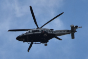 Morten 13 juli 2023 - LN-ORB besøker Høyenhall, det er Politiet som kommer med sitt andre nye helikopter - Leonardo AW169
