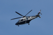 Morten 28 juli 2023 - Kl. 15.56 Politihelikopter over Høyenhall, det er nok LN-ORA som flyr her
