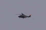 Morten 22 desember 2023 - Politihelikopter over Høyenhall, dem var ute 22 desember 2021 også, da snødde det og var dårlig vær. Akkurat som vi hadde i går