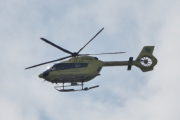 Morten 1 juli 2023 - LN-OOB over Høyenhall, det er Norsk Luftambulanse som kommer med sin Airbus H145 fra 2014