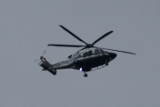 Morten 24 juli 2023 - Politihelikopter over Høyenhall, jeg håper at fellesferien har forholdt seg rolig, men dem er og passer på