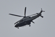 Morten 4 juli 2023 - Politihelikopter over Høyenhall, holder du retningen nå...