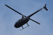 Morten 22 juni 2023 - Robinson Raven R44 over Høyenhall