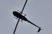 Morten 29 juni 2023 - Robinson R44 besøker Høyenhall, jeg tror Oslo Helikopterklubb har en finger med her