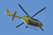 Morten 14 mai 2023 - LN-OUH besøker Høyenhall, dem flyr en Airbus H135 Lege Luftambulansetjenesten