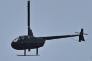 Morten 25 mai 2023 - Robinson R44 over Høyenhall, det kan være Mr. Robinson eller Oslo Helikopterklubb