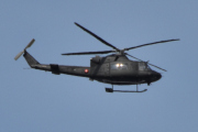 Morten 26 mai 2023 - To Bell 412 Arapaho over Høyenhall, så er det om og gjøre å få tak i halenummeret. Jeg tror denne har nr. 164 og er da en HP-versjon