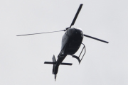 Morten 9 mai 2023 - PH-PDK besøker Høyenhall, her fikk jeg antennene ute med en gang. Det er en Eurocopter EC 120B Colibri fra 2001 som flyr her