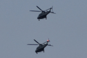 Morten 9 mai 2023 - To Politihelikoptre i formasjon over Høyenhall