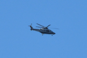 Morten 2 mars 2023 - Politihelikopter over Høyenhall, dere passer på oss, og lite vet jeg om hva som skal skje i dag
