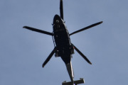 Morten 2 oktober 2023 - LN-ORA besøker Høyenhall, som nybakt bestefar blir dette mitt første bilde av et helikopter