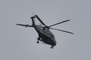 Morten 22 oktober 2023 - Politihelikopter over Høyenhall, det er grått og trist på Høyenhall i dag