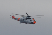 Morten 23 oktober 2023 - Sea King 073 over Høyenhall, det er Luftforsvaret redningstjeneste som er ute med sin Westland Mk43B Sea King fra 1972. Når tar du bilde av to forskjellige på en dag, jo det er når dem prøver å lure deg :-)
