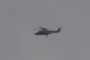 Morten 13 april 2023 - Politihelikopter over Høyenhall, for langt unna igjen og ikke en fugl i sikte