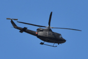 Morten 13 mai 2023 - To Bell 412SP Arapaho besøker Høyenhall, men 16 og det siste tallet, er jeg usikker på