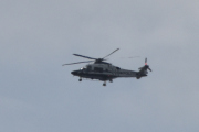 Morten 27 mai 2023 - Politihelikopter over Høyenhall, dem er ute på pinseaften også