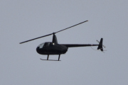 Morten 3 mai 2023 - Robinson R44 over Høyenhall, den legger seg fint i posisjon