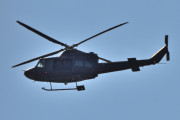 Morten 31 mai 2023 - To Bell 412HP Arapaho over Høyenhall, det ser faktisk ut som sidedøren er åpen