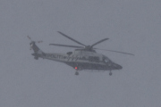 Morten 6 april 2023 - Politihelikopter over Høyenhall, så jeg håper at dere ser noe i dette snøværet